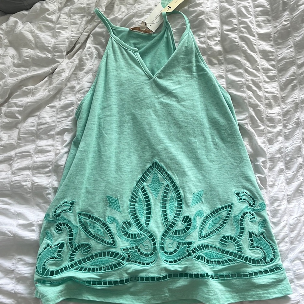 Super cute teal tank top with cut-out design